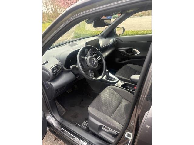 Toyota YARIS Cross 1.5 Hybrid Dynamic | Apple Car Play | Keyless Entry