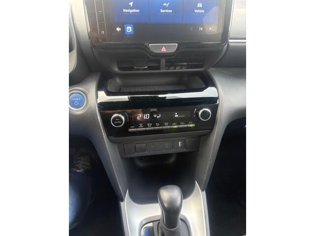 Toyota YARIS Cross 1.5 Hybrid Dynamic | Apple Car Play | Keyless Entry