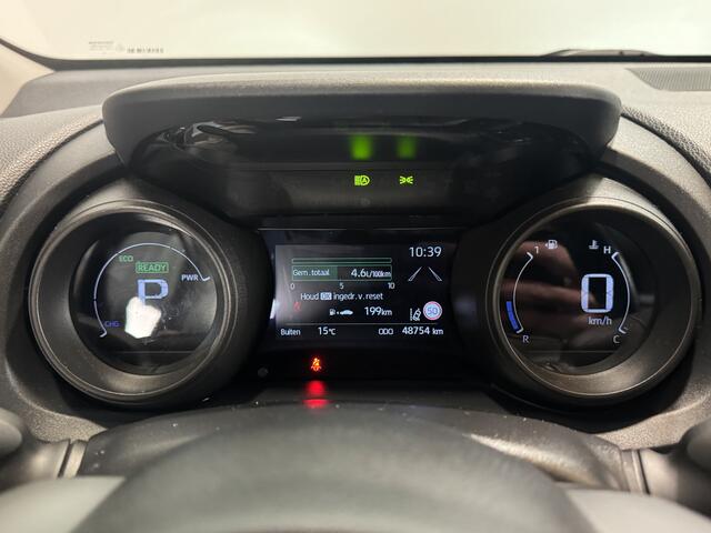 Toyota YARIS 1.5 Hybrid Dynamic | Trekhaak | All seasons |