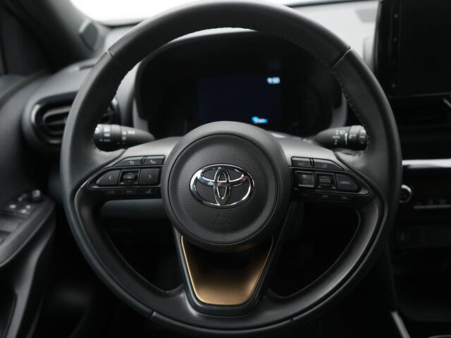 Toyota YARIS Cross 1.5 Hybrid Explore | Stoelverwarming | Parkeersensoren v+a | Navigatie