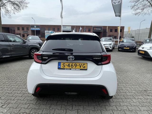 Toyota YARIS 1.5 Hybrid Dynamic Michelin Cross climate