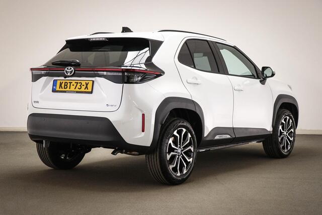 Toyota YARIS Cross 1.5 Hybrid 130 Dynamic | NIEUW | COMFORT PACK | STUURVERWARMING | CAMERA