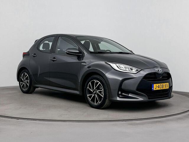 Toyota YARIS 1.5 Hybrid Dynamic Navigatie | Trekhaak | Apple Carplay | Android Auto | Ash Grey Metallic |