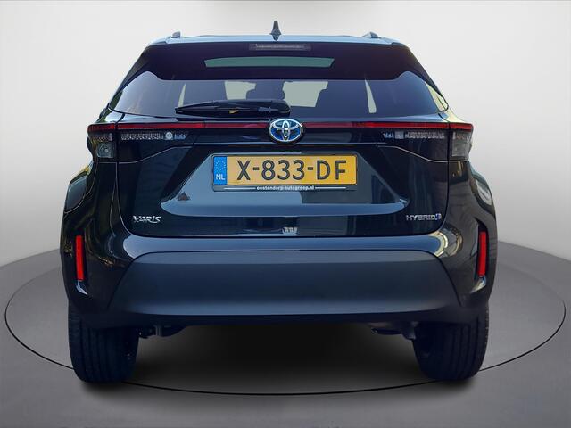 Toyota YARIS Cross 1.5 Hybrid Dynamic Plus | Panorama dak | Head Up | Navigatie | Apple CarPlay | Elektr. klep | Rijklaar incl. garantie |