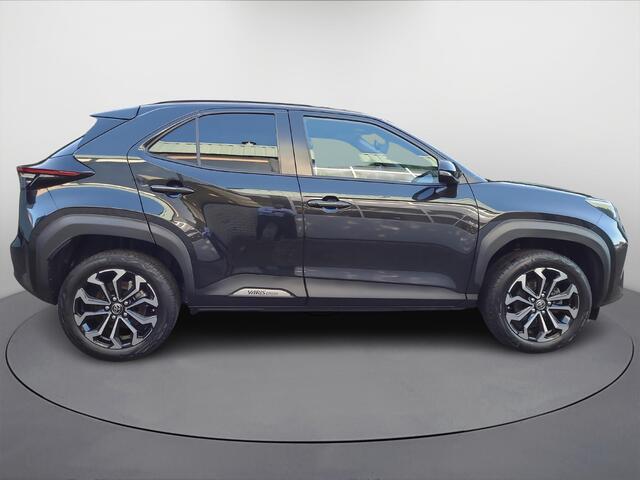 Toyota YARIS Cross 1.5 Hybrid Dynamic Plus | Panorama dak | Head Up | Navigatie | Apple CarPlay | Elektr. klep | Rijklaar incl. garantie |