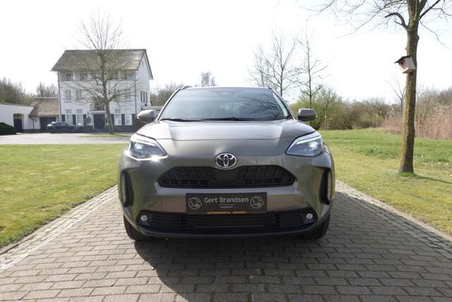 Toyota YARIS Cross 1.5 Hybrid 115 Business Plus | Camera | Stoelverwarming | Stuurwielverwarming | ACC | CarPlay |