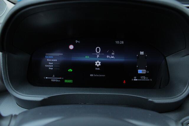 Toyota YARIS Cross 1.5 Hybrid 130 Executive |dealer onderhouden|parkeersensoren|elekt klep|stoel/stuurverwarming|