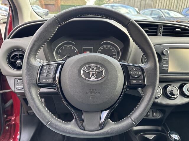 Toyota YARIS 5DRS 1.5 VVT-i Dynamic Camera / Schakellippers