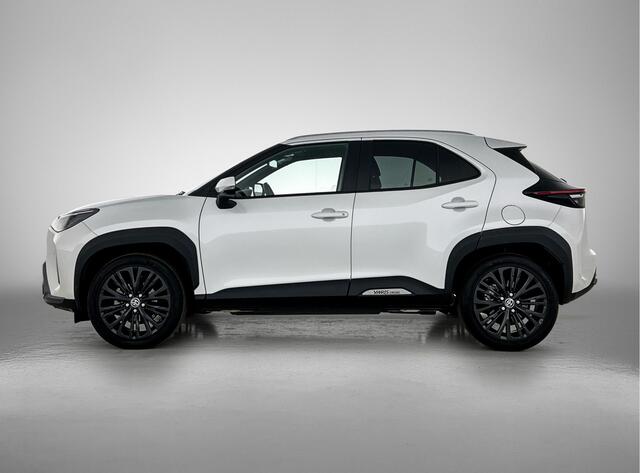Toyota YARIS Cross 1.5 Hybrid Adventure | Panoramadak | Stoelverwarming | Dealeronderhouden | Head up Display | Blindspot |