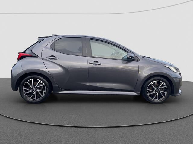 Toyota YARIS 1.5 Hybrid Dynamic | Stoelverw | Camera | Adaptive | Virtual |