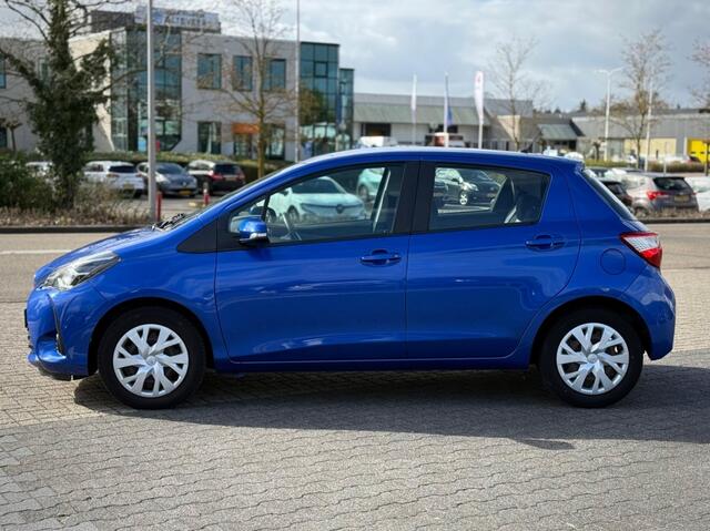 Toyota YARIS 1.0 CAMERA CLIMATE CONTROL CRUISE