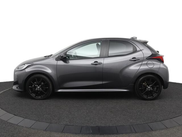 Toyota YARIS 1.5 Hybrid Executive | Premium pack | Panoramadak | Leder-stof bekleding | Stuur en stoelverwarming |