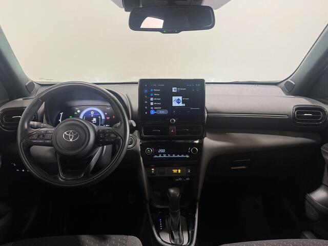 Toyota YARIS Cross 1.5 Hybrid 115 First Edition | Winterpack | Stuur/stoelverwarming |