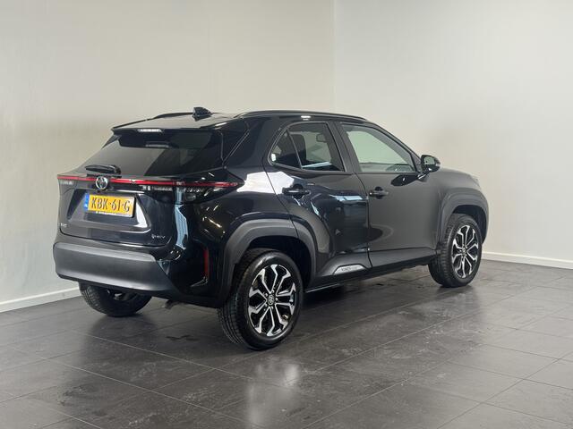 Toyota YARIS Cross 1.5 Hybrid 115 First Edition | Winterpack | Stuur/stoelverwarming |