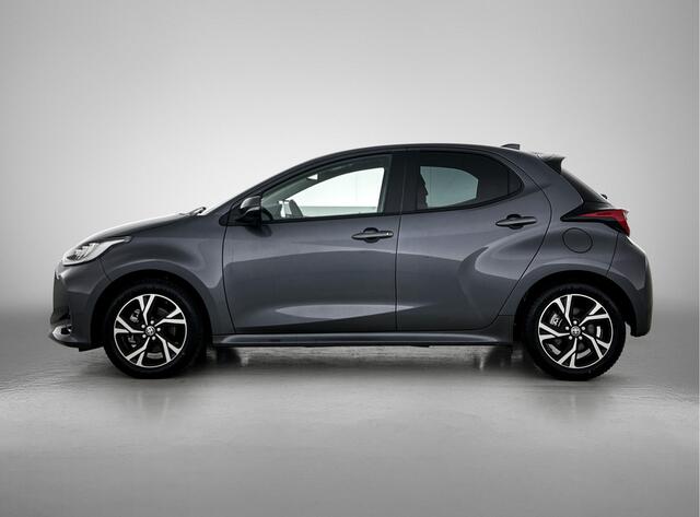 Toyota YARIS 1.5 Hybrid 115 First Edition