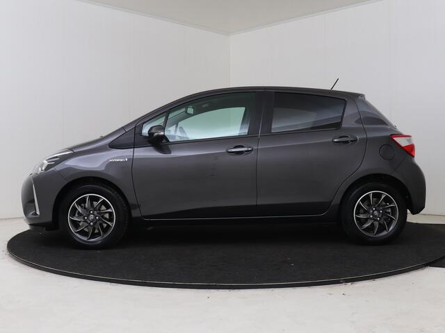 Toyota YARIS 1.5 Hybrid Dynamic | Dealeronderhouden | NL auto | Unieke KM-stand | Toyota-paasweekend