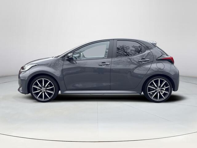 Toyota YARIS 1.5 Hybrid 130 GR SPORT PLUS PACK | 06-10141018 Voor meer informatie