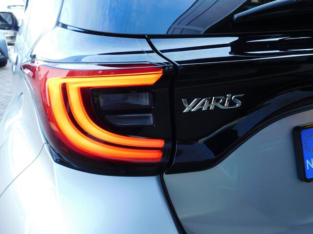 Toyota YARIS 1.5 Hybrid 115 Dynamic Comfort Pack