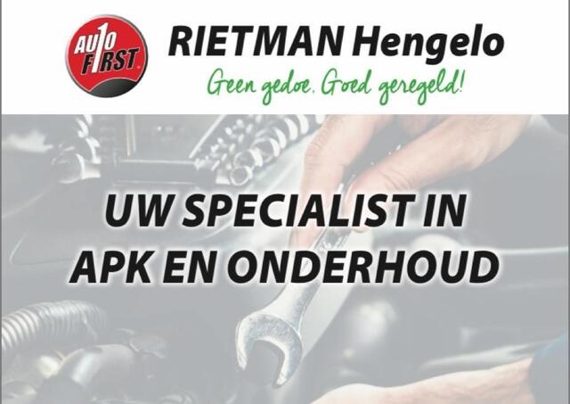 Toyota YARIS Cross 1.5 Hybrid Adventure CAMERA-CARPLAY-CLIMATE