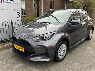 toyota-yaris-1.5-hybrid-active