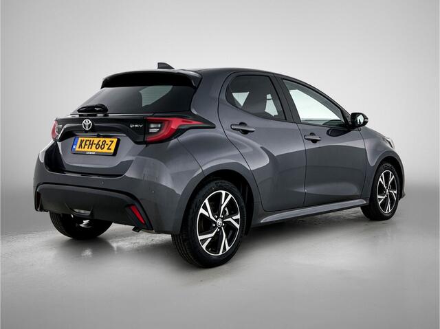 Toyota YARIS 1.5 Hybrid 115 First Edition | BTW Voertuig | Stoel en stuurwielverwarming | Onderweg-naar-dealer