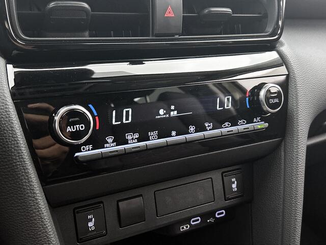 Toyota YARIS Cross 1.5 Hybrid 130 Executive | BTW Voertuig | Stoel en stuurwielverwarming | Onderweg-naar-dealer