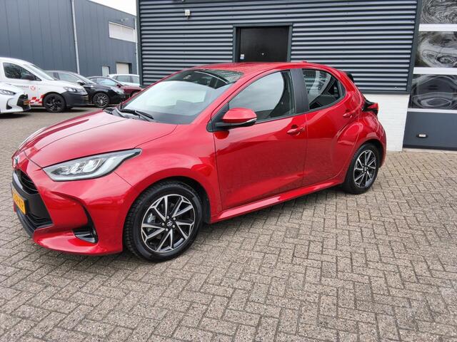 Toyota YARIS 1.5 Hyb. Dynamic | Apple Carplay & Android Auto | Parkeercamera