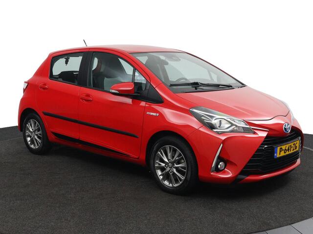 Toyota YARIS 1.5 Hybrid Design Sport | Climate Control | Toyota Safety Sense | Lichtmetalen Velgen | Achteruitrijcamera |