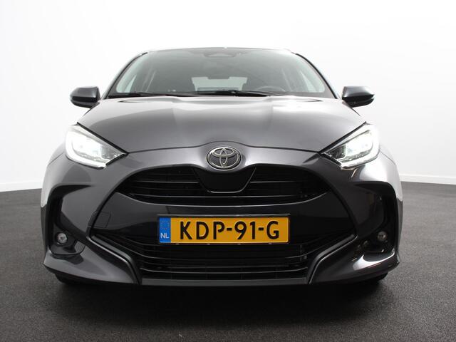 Toyota YARIS 1.5 Hybrid Dynamic Automaat | Climate control | Cruise control adaptieve | LED | Achteruitrijcamera | Keyless start | Lane assist | Navigatie | Apple Carplay/ Android Auto |