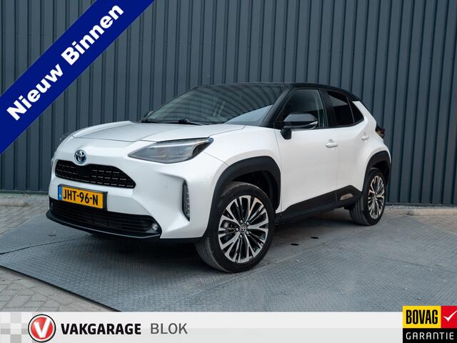 Toyota YARIS Cross 1.5 Hybrid Executive | Bi-Tone | Trekhaak | Head Up | Dodehoek Sensoren | Prijs Rijklaar!!