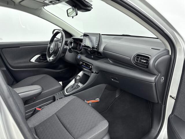 Toyota YARIS 1.5 Hybrid Dynamic | NL dealeronderhouden | Trekhaak | Onderweg-naar-dealer