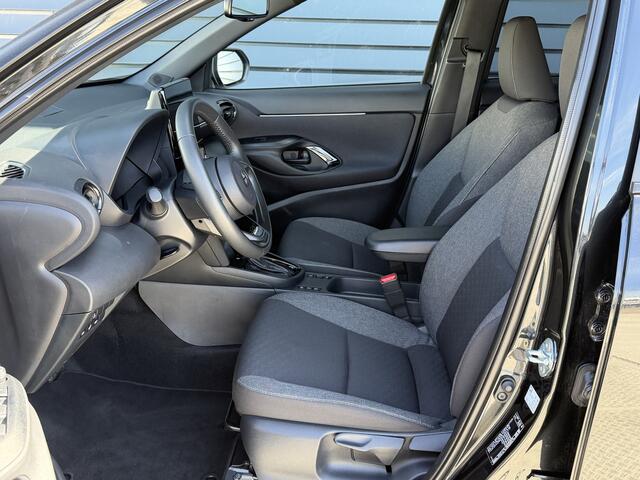 Toyota YARIS Cross 1.5 Hybrid 130 PK AUT Dynamic / Camera / Blind spot / Navigatie