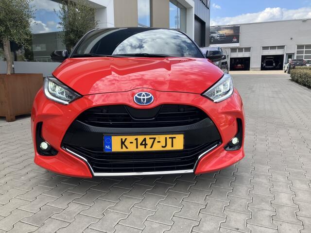 Toyota YARIS 1.5 Hybrid Launch Edition | Head -Up | Trekhaak | PDC