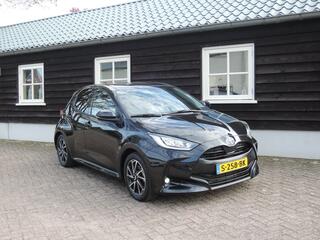 toyota-yaris-1.5-hybrid-dynamic