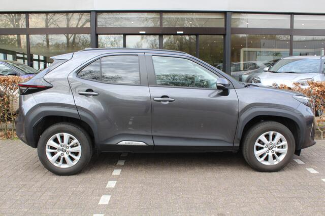 Toyota YARIS Cross 1.5 Hybrid Active | Rijklaar | Trekhaak | Navi | Apple/Android | Camera | Adap. Cruise | Clima | DAB+