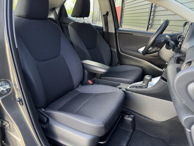 Toyota YARIS 1.5 Hybrid Dynamic Stoelverw, Trekhaak, Keyless, LED