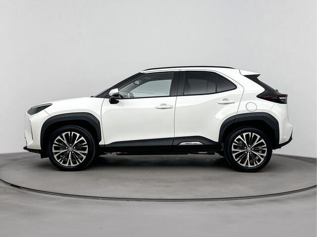 Toyota YARIS Cross 1.5 Hybrid Executive | Parkeersensoren V+A | Stoelverwarming |
