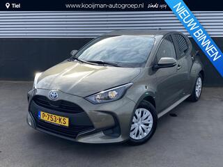 toyota-yaris-1.5-hybrid-active-nede