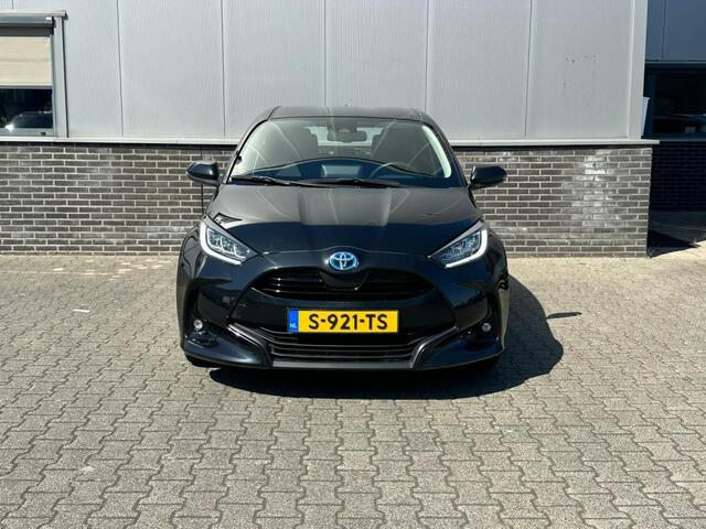 Toyota YARIS 1.5 HYB. DYNAMIc stoelverwarming, Climat, Led, Lichtmetaal