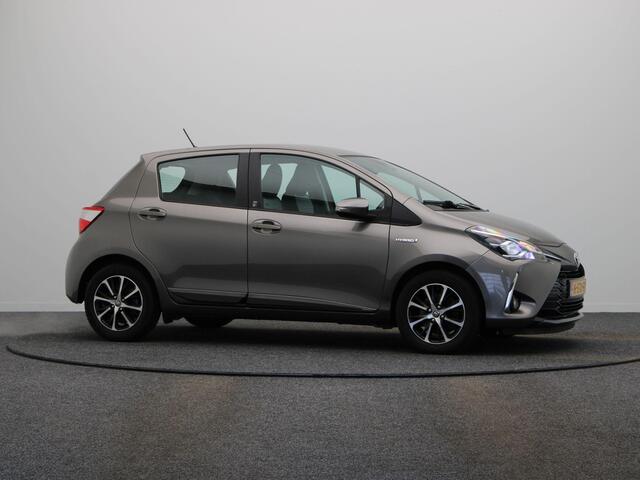 Toyota YARIS 1.5 Hybrid Aspiration | Achteruitrijcamera | Climate Control | Navigatie | Automaat |