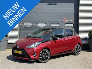 toyota-yaris-1.5-hybrid-bi-tone-plu
