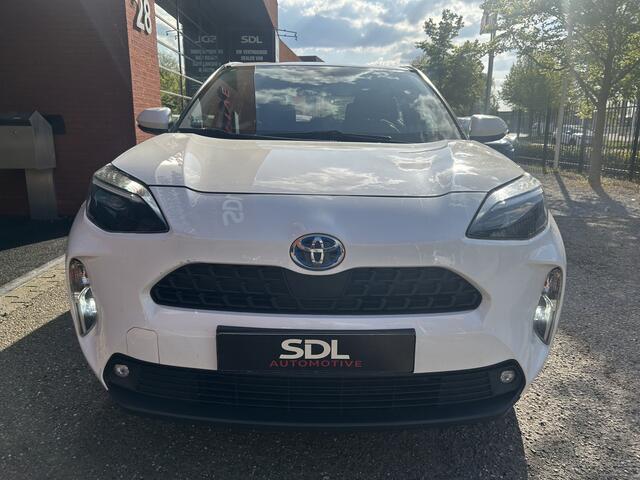 Toyota YARIS Cross 1.5 Hybrid Comfort // LED // APPLE CARPLAY / ANDROID AUTO // ADAPTIVE CRUISE // CLIMA // CAMERA