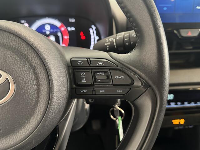 Toyota YARIS 1.5 Hybrid 115 First Edition Carplay | Camera |