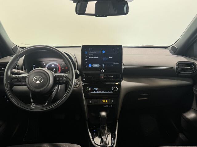 Toyota YARIS Cross 1.5 Hybrid 115 First Edition | Winter Pack | Carplay |