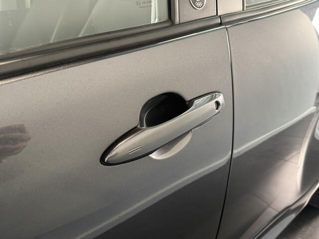 Toyota YARIS 1.5 Hybrid 115 Dynamic | Navigatie | Parkeersensoren | Stoelverwarming |