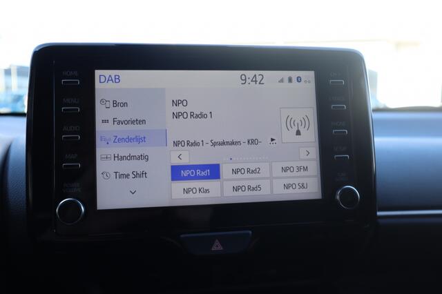 Toyota YARIS Cross 1.5 Hybrid Dynamic Keyless | Slechts 3.712 km!