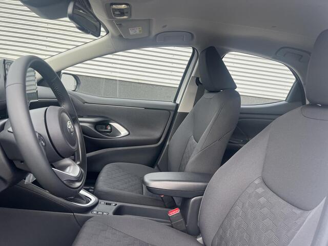 Toyota YARIS 1.5 Hybrid 115 Comfort Nieuw & Direct leverbaar ! Nu tijdelijk extra scherp geprijsd!