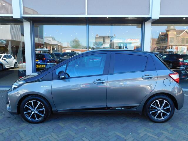 Toyota YARIS 1.5 Hybrid Dynamic Bi-Tone | Apple Carplay Android Auto
