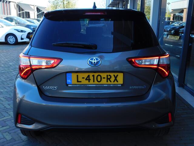 Toyota YARIS 1.5 Hybrid Dynamic Bi-Tone | Apple Carplay Android Auto