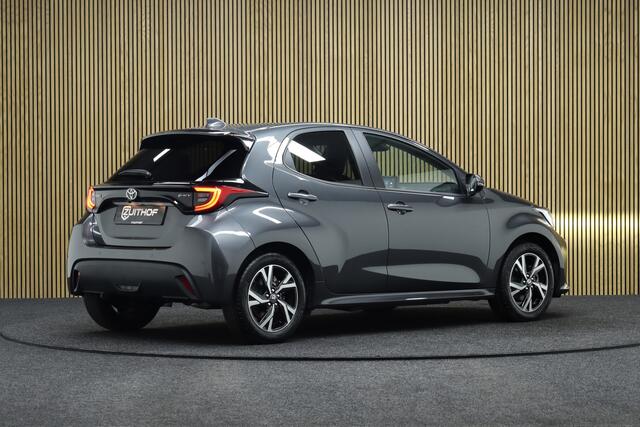 Toyota YARIS 1.5 Hybrid 115 Dynamic + Comfort Pack | Adaptive-cruise | Apple Carplay & Android Auto | Parkeerhulp | Camera | Clima | Maps Navigatie | Keyless | Stoel & Stuurverwarming | Dodehoekdetectie